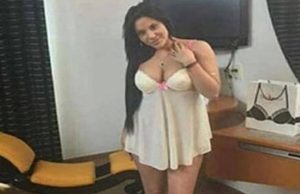 After sending the photo to her boyfriend, he calls off the wedding.